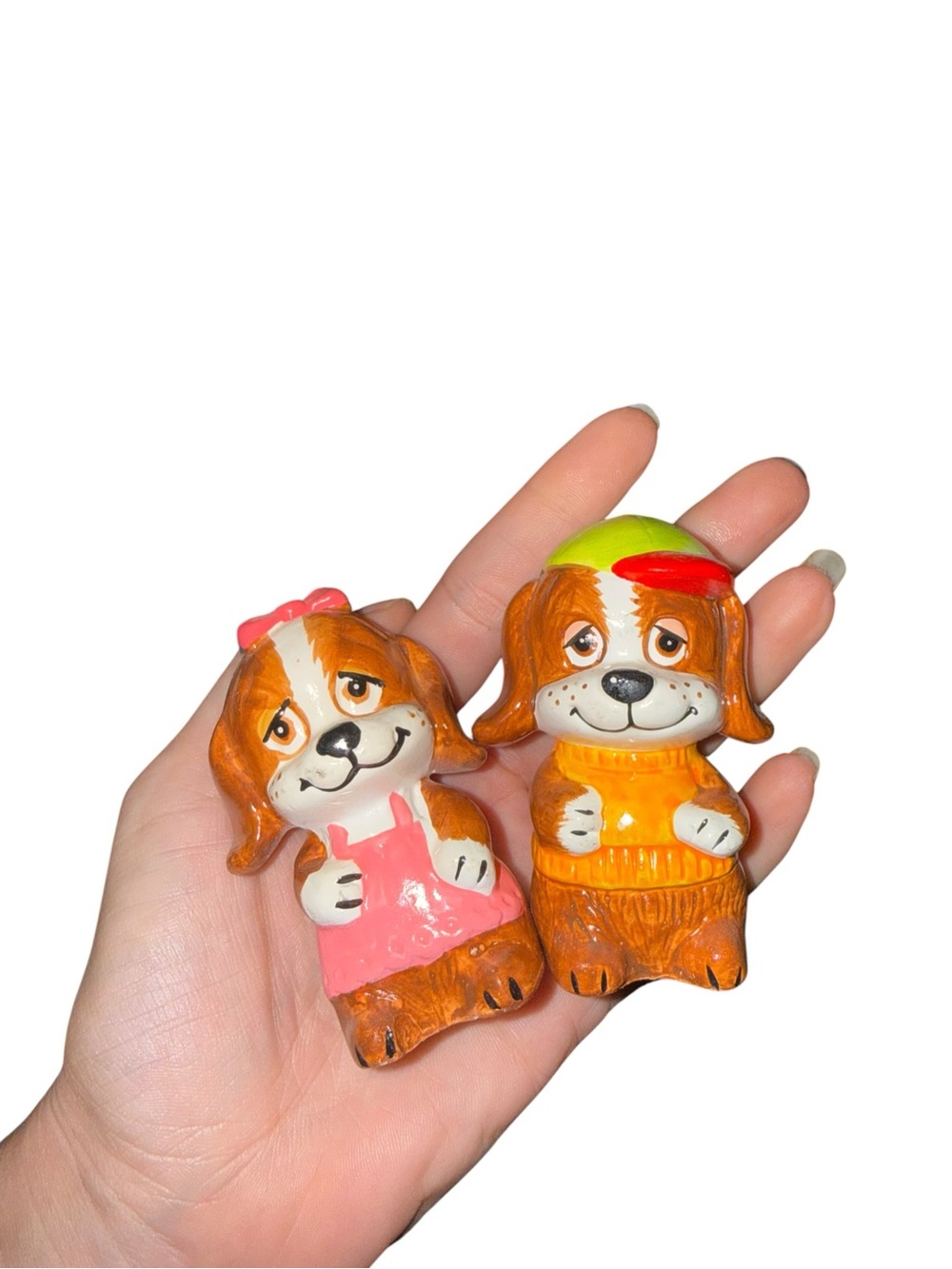 Vintage brown and white dogs S&P
